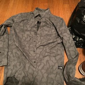 Northface Mens Stylish Dress-Casual Shirt Size M